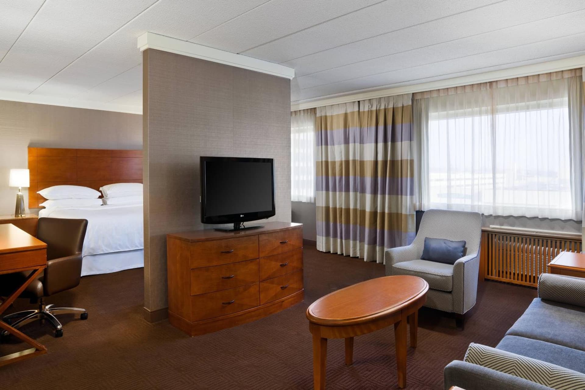 Sheraton Niagara Falls gallery photo in Niagara Falls, NY — image 37