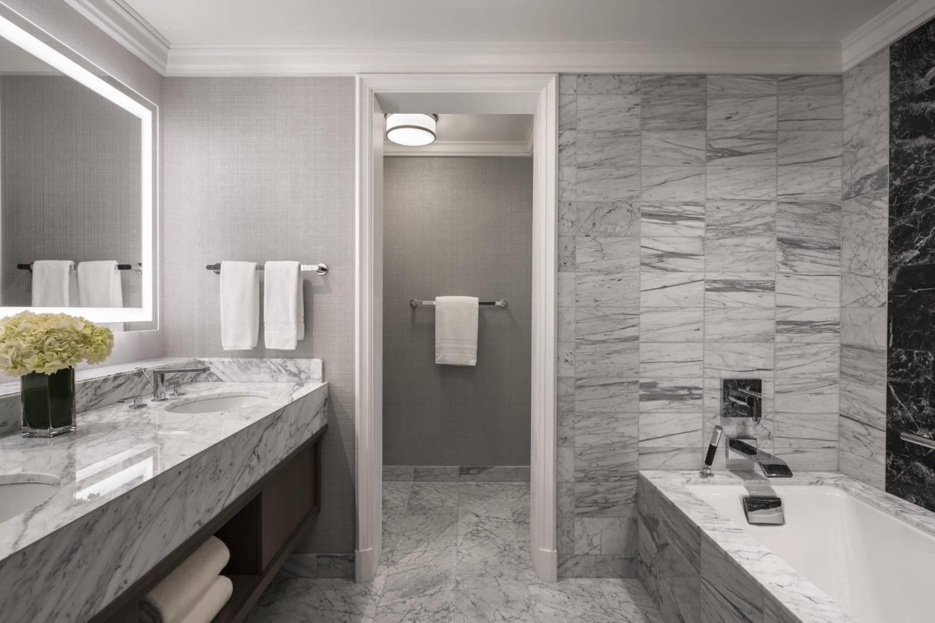 The Ritz-Carlton, Cleveland gallery photo in Cleveland, OH — image 51