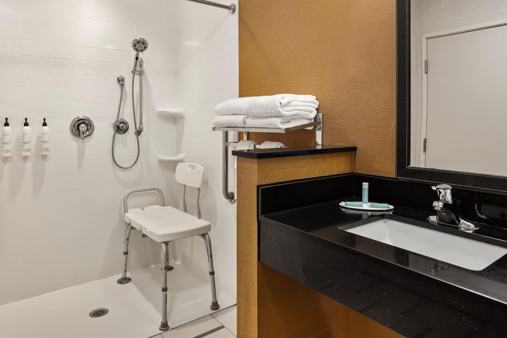 Fairfield Inn & Suites by Marriott Waterloo Cedar Falls gallery photo in Waterloo, IA — image 31