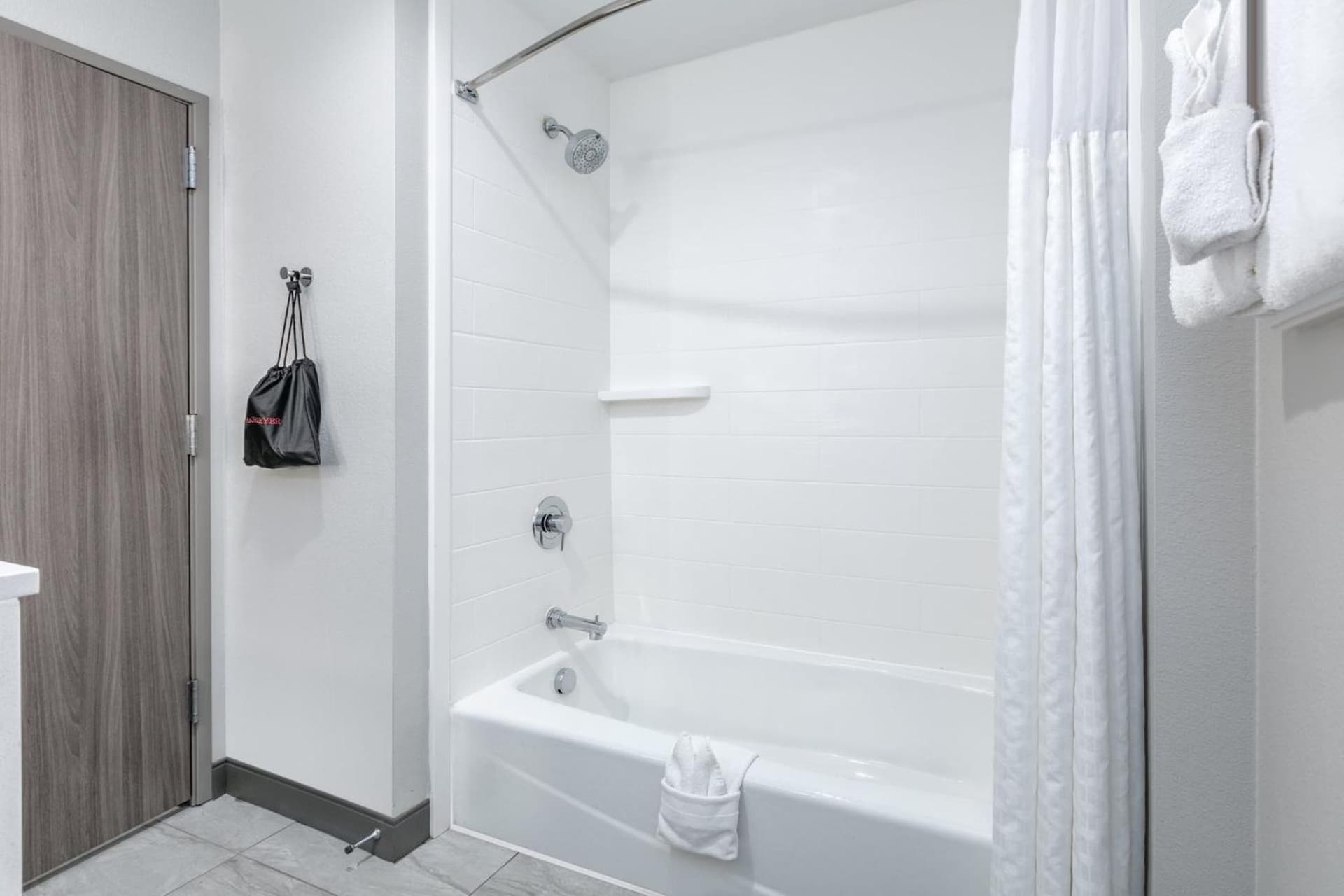 Holiday Inn Express & Suites Dallas - Plano North by IHG gallery photo in Plano, TX — image 30