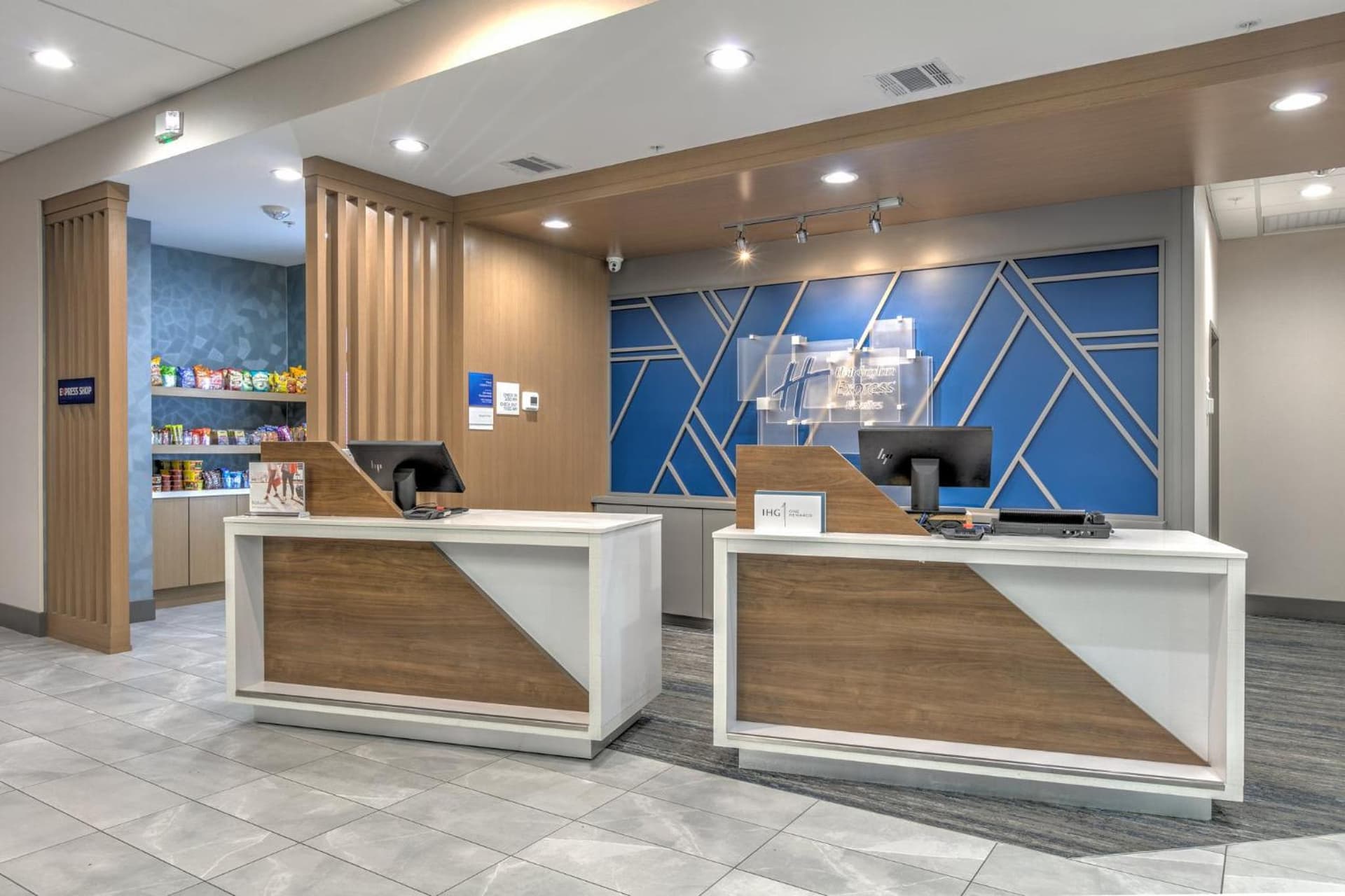 Holiday Inn Express & Suites Dallas - Plano North by IHG gallery photo in Plano, TX — image 16