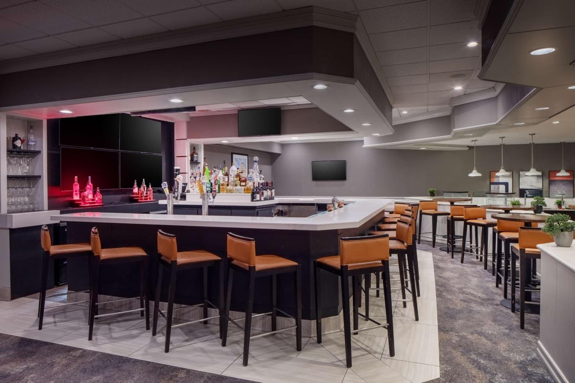 DoubleTree by Hilton Princeton property views in Princeton, NJ — gallery photo 3