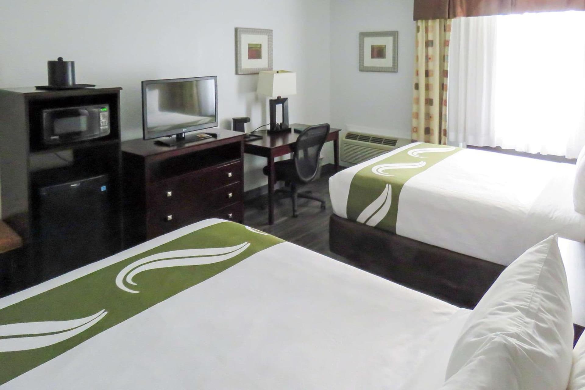 Quality Inn & Suites Everett gallery photo in Everett, WA — image 30