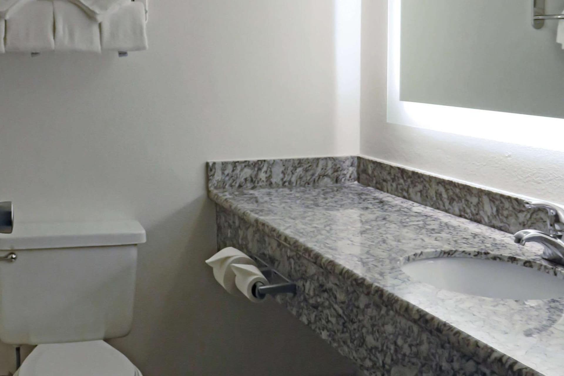 Quality Inn & Suites Everett gallery photo in Everett, WA — image 25