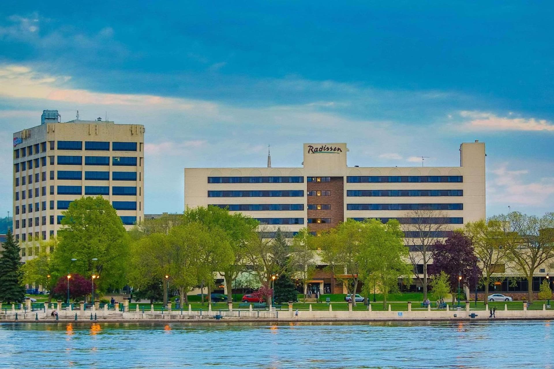 Radisson Hotel La Crosse gallery photo in La Crosse, WI — image 34