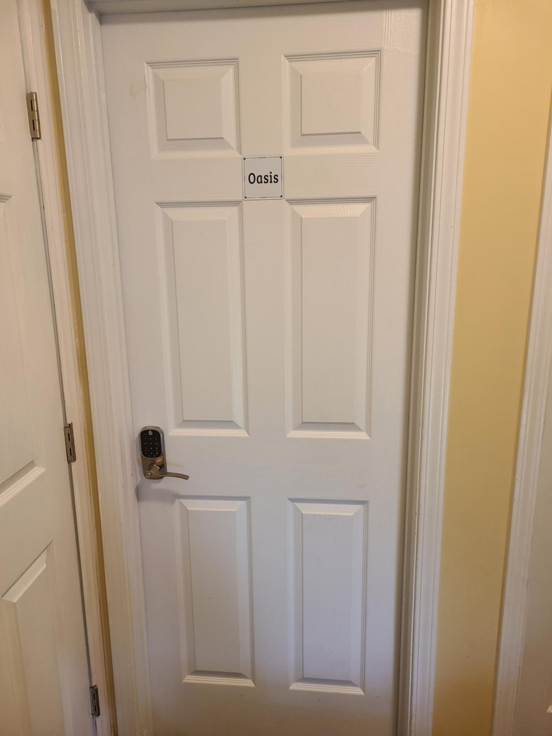 Staycation Oasis property views in Charlotte, NC — gallery photo 3