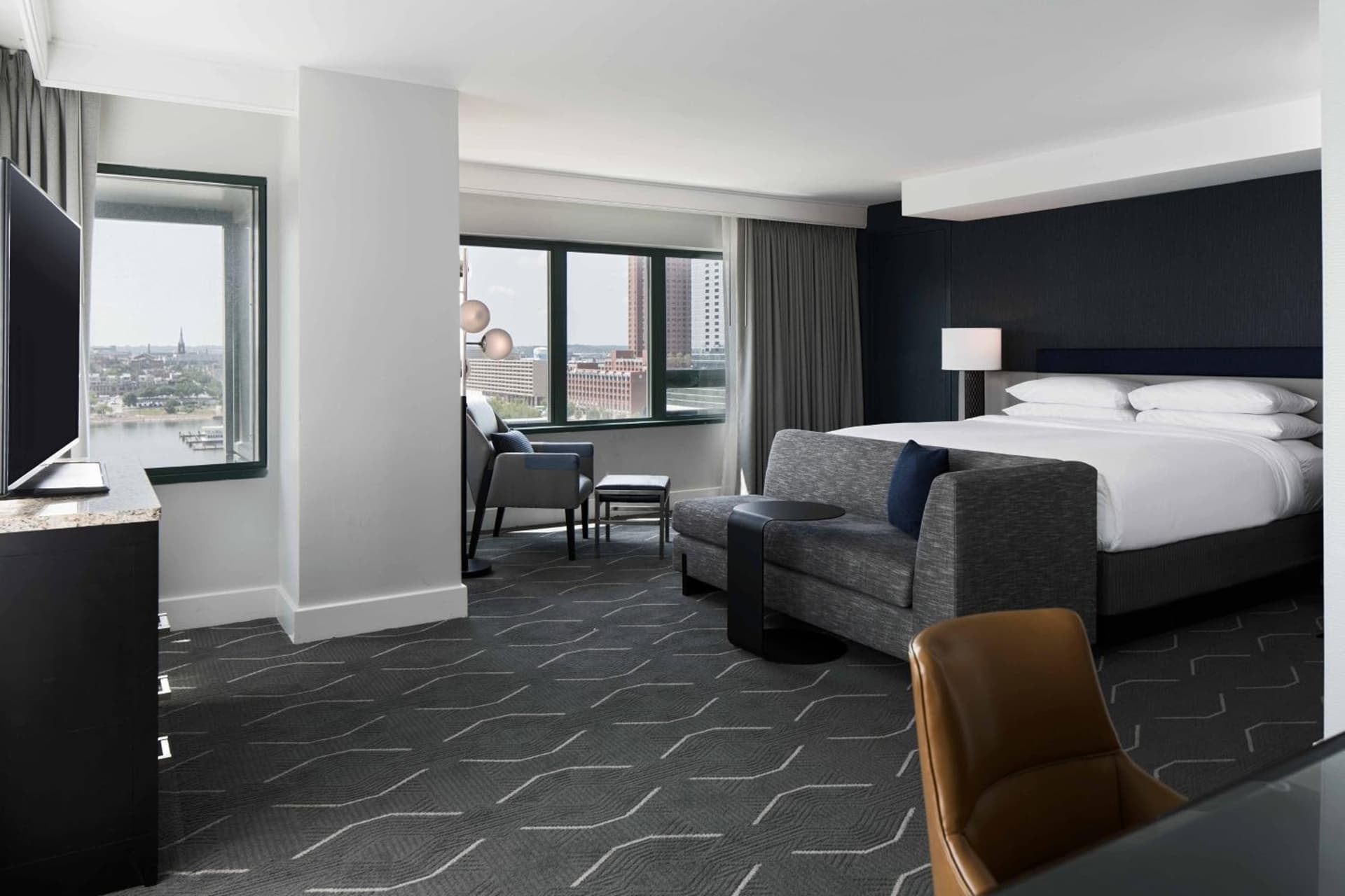 Renaissance Baltimore Harborplace Hotel gallery photo in Baltimore, MD — image 49