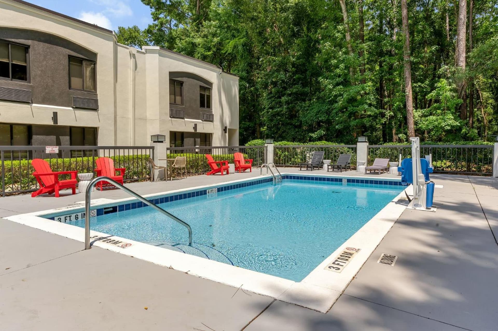 BOB Hotels Tallahassee - Boutique on Budget gallery photo in Tallahassee, FL — image 35