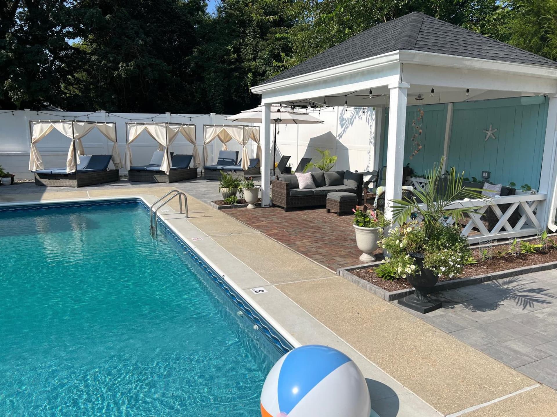 Mar Bella Boutique Hotel & Spa interior in Rehoboth Beach, DE — gallery photo 2