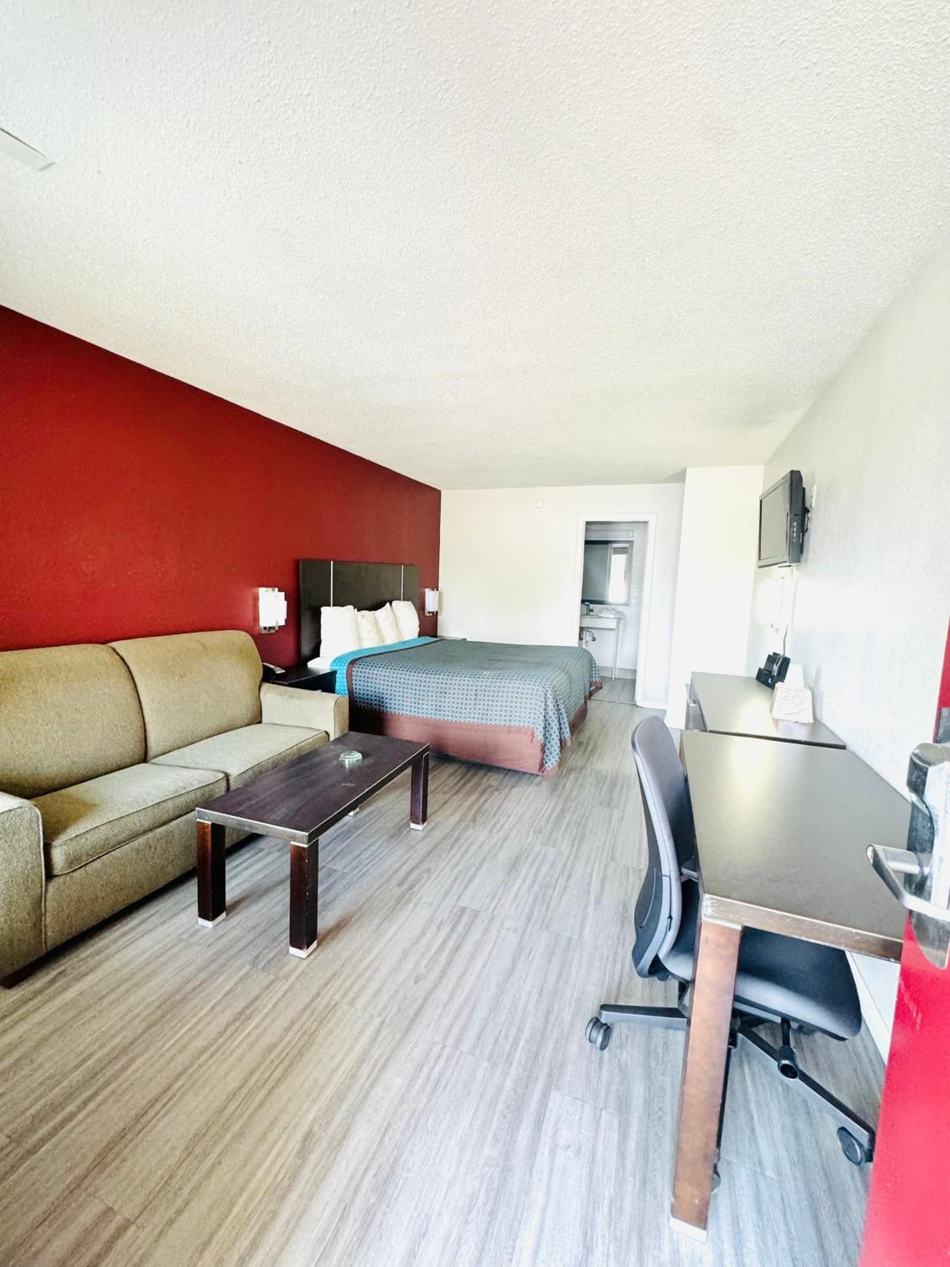 RELAX INN interior in Rockingham, NC — gallery photo 2