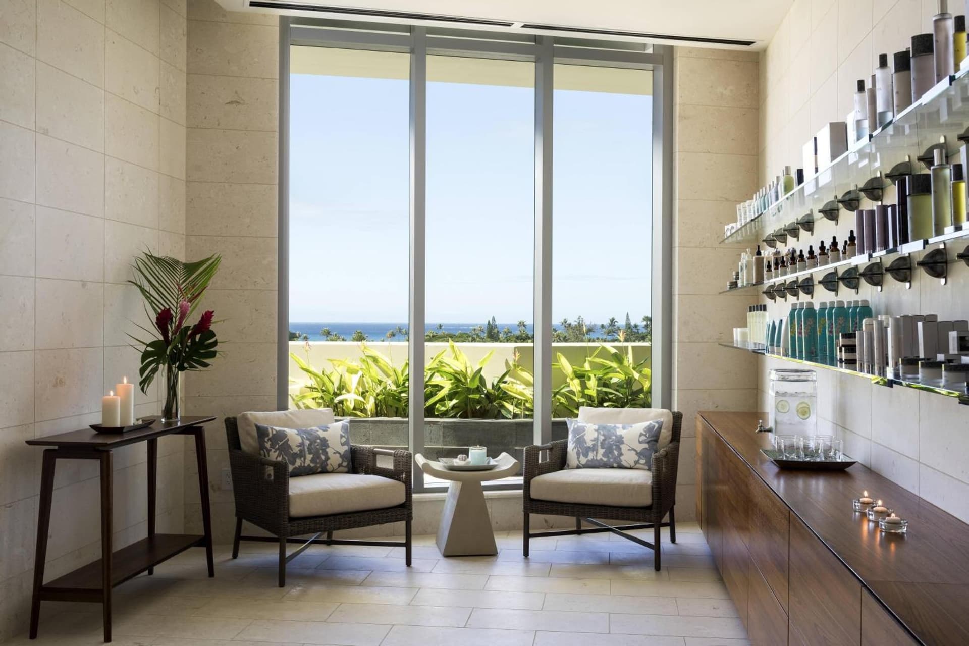 The Ritz-Carlton Residences, Waikiki Beach Hotel gallery photo in Honolulu, HI — image 91