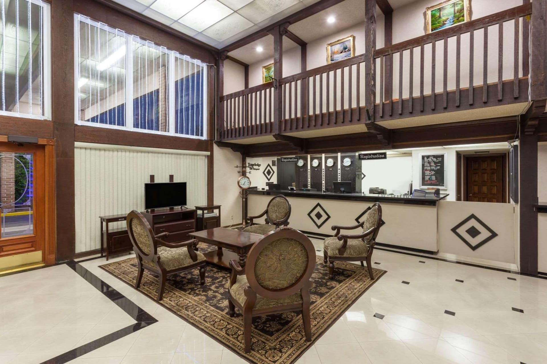Travelodge by Wyndham Orange County Airport/ Costa Mesa gallery photo in Costa Mesa, CA — image 13