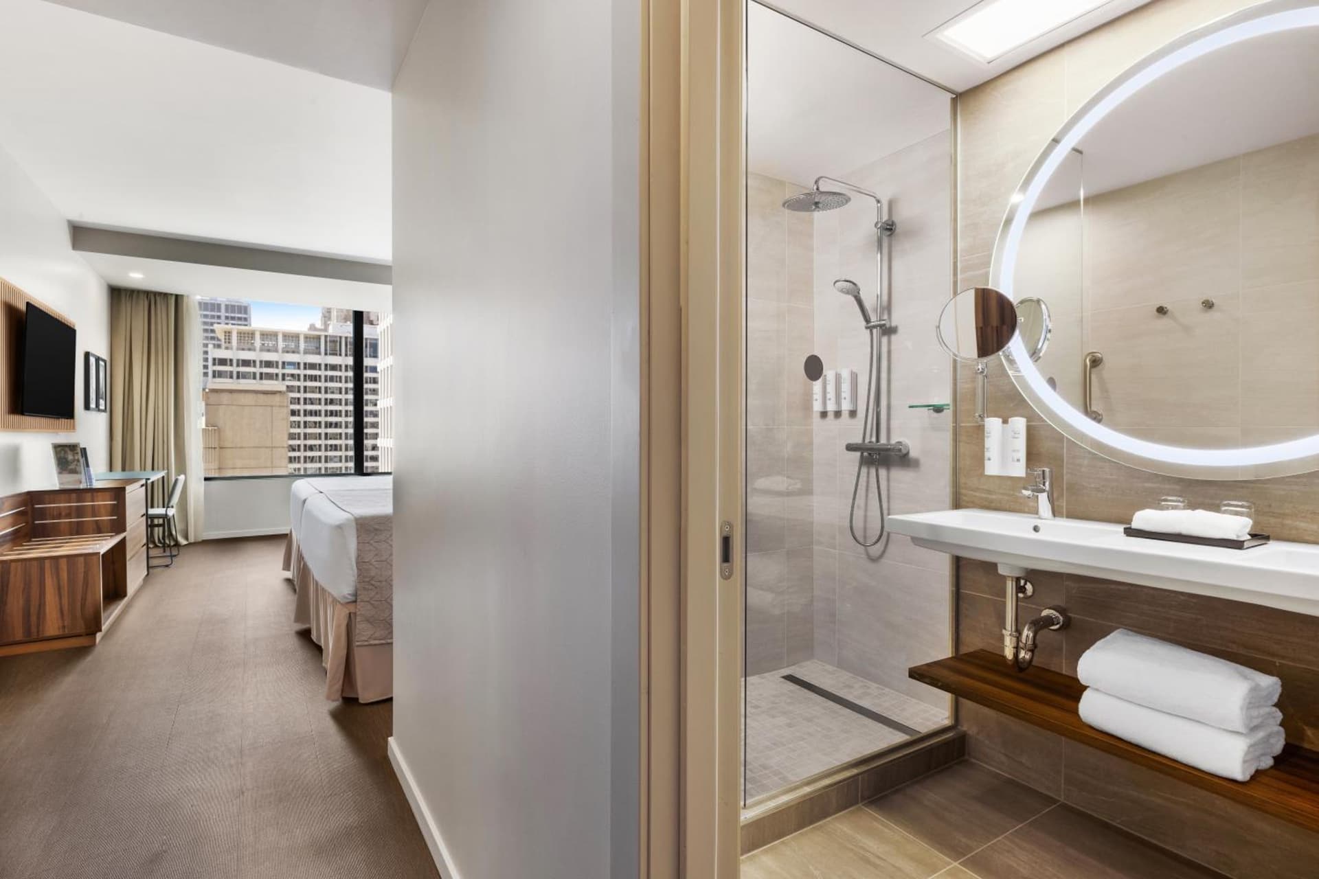 Hotel Riu Plaza Chicago gallery photo in Chicago, IL — image 10