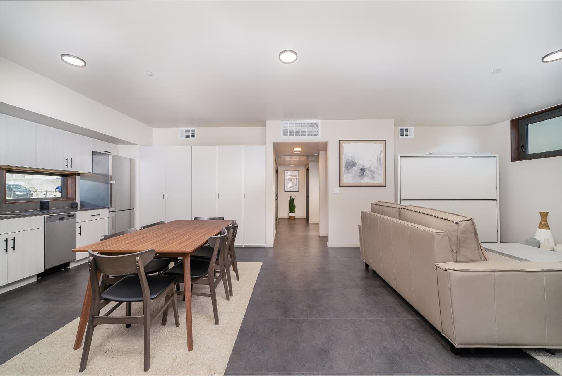 City24 Condo Hotel Little Italy Mission Hills gallery photo in San Diego, CA — image 30