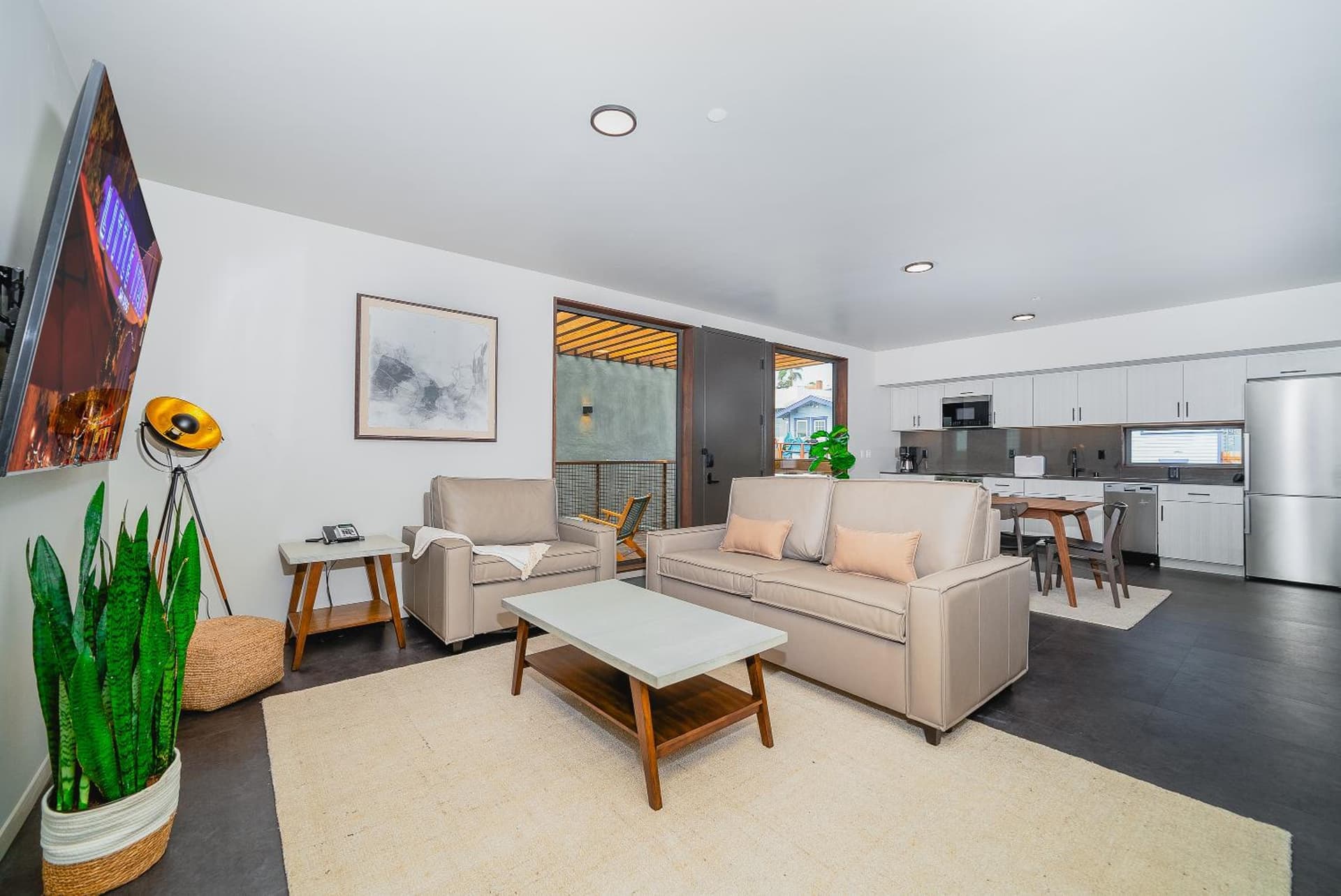 City24 Condo Hotel Little Italy Mission Hills gallery photo in San Diego, CA — image 36