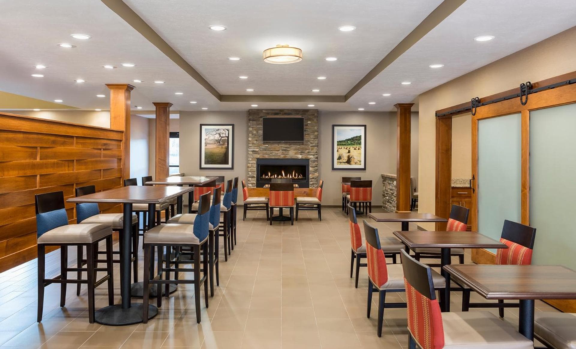 Comfort Suites Hartville-North Canton gallery photo in Uniontown, OH — image 11