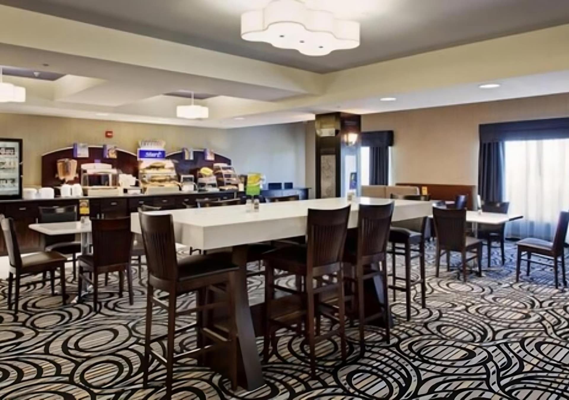 Holiday Inn Express & Suites North Fremont by IHG interior in Fremont, OH — gallery photo 2