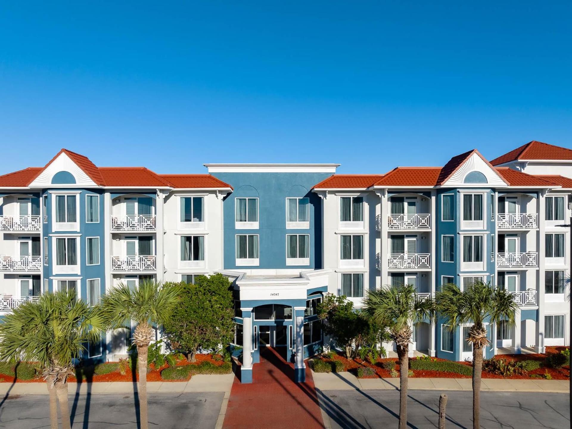 SummerPlace Inn featured exterior or lobby in Destin, FL — similar hotel