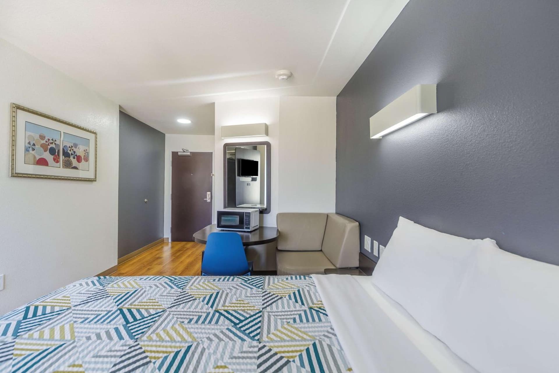 Motel 6-Laredo, TX - Airport gallery photo in Laredo, TX — image 6