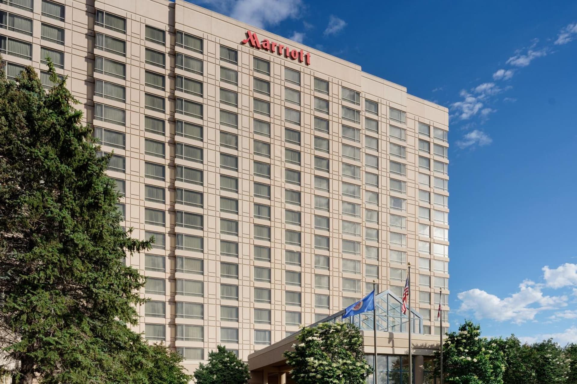 Minneapolis Marriott Southwest interior in Minnetonka, MN — gallery photo 2
