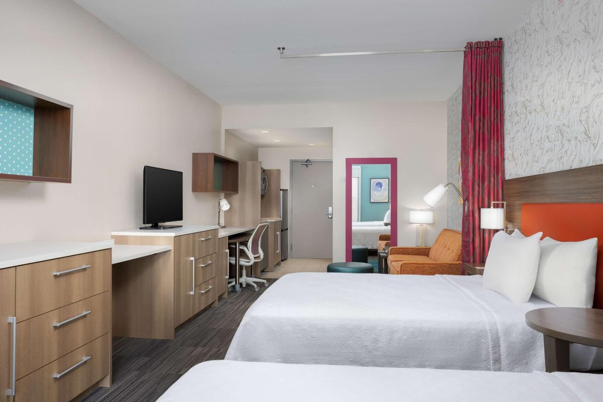 Home2 Suites By Hilton Clermont gallery photo in Clermont, FL — image 4
