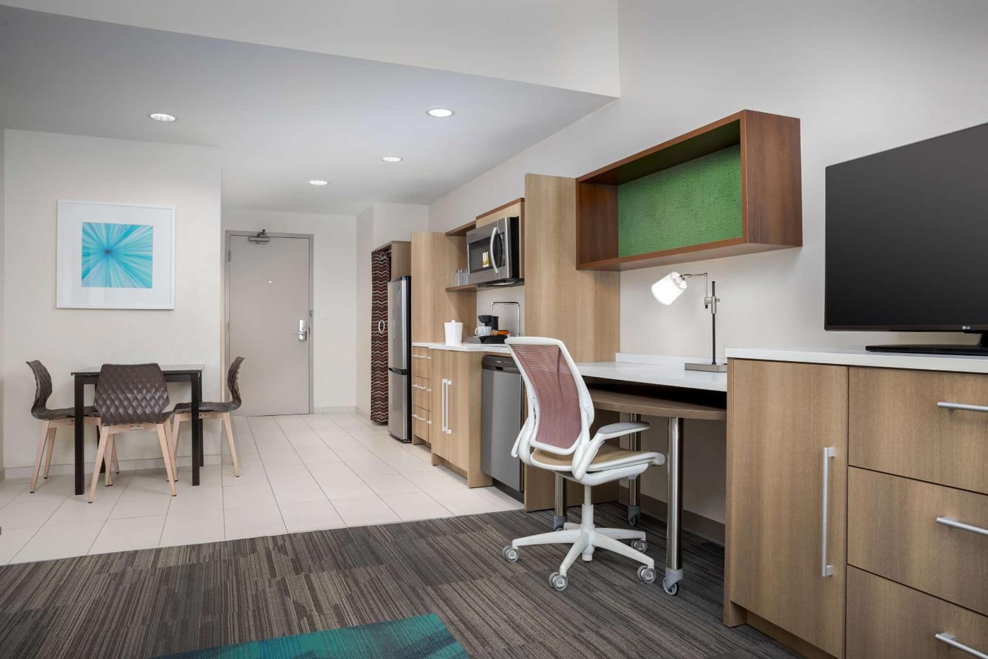 Home2 Suites By Hilton Clermont gallery photo in Clermont, FL — image 7