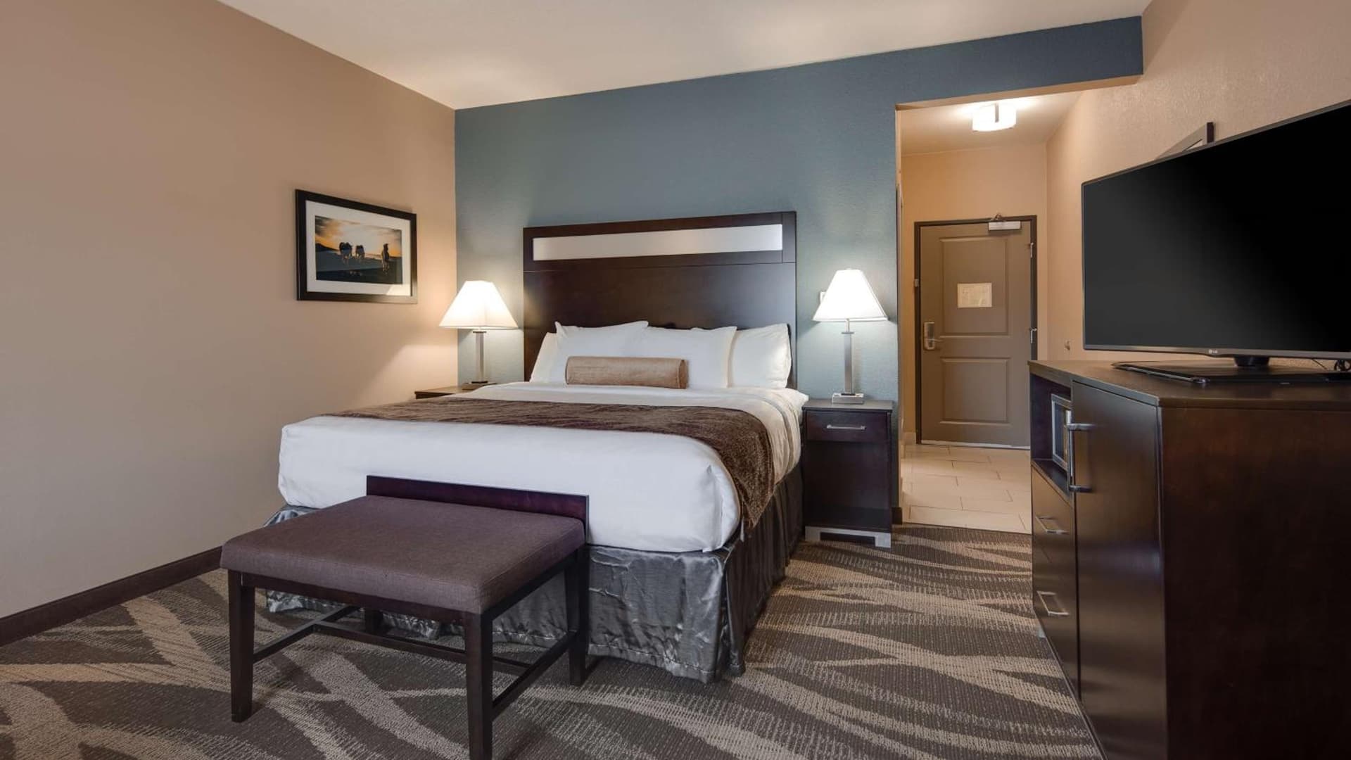 Best Western Plus Lake Jackson Inn & Suites interior in Lake Jackson, TX — gallery photo 2