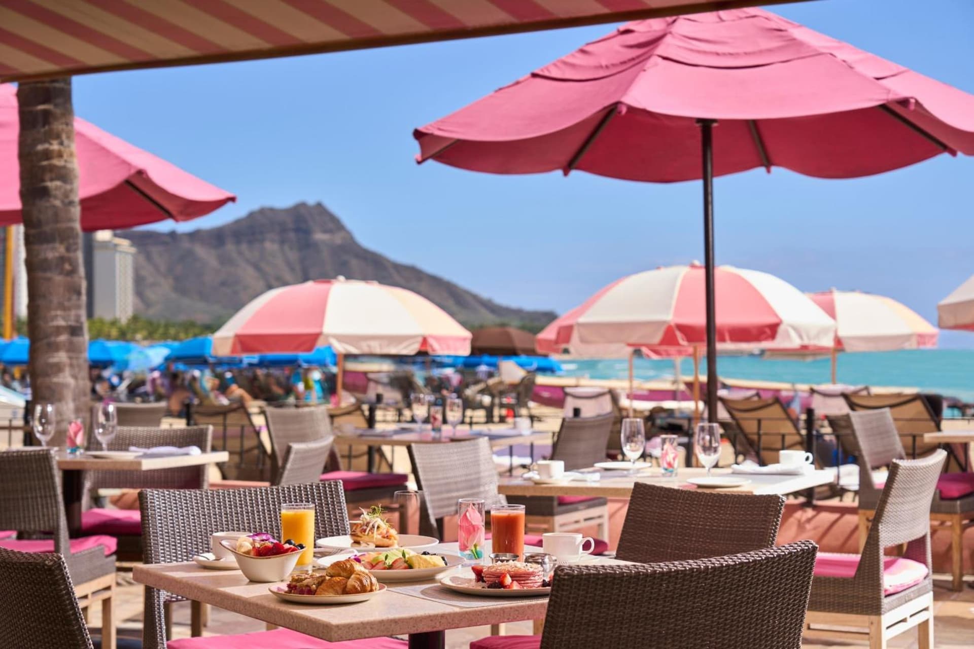 The Royal Hawaiian, A Luxury Collection Resort, Waikiki gallery photo in Honolulu, HI — image 50