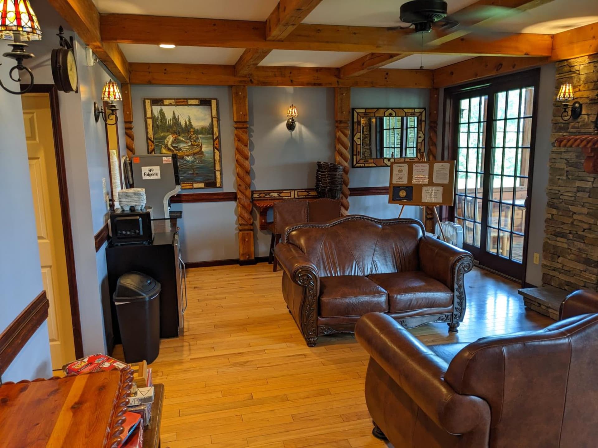 August Lodge Cooperstown gallery photo in Hartwick Seminary, NY — image 5