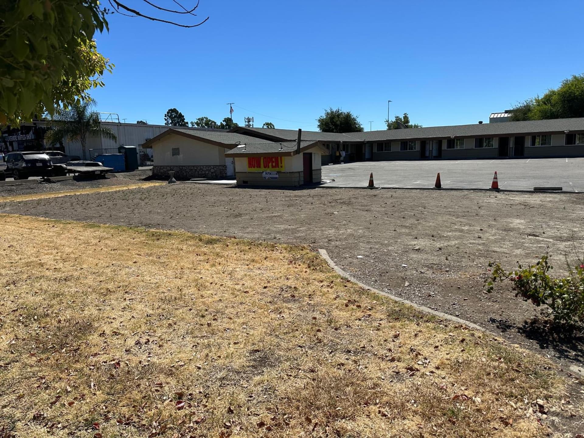 Sands Motel property views in Livermore, CA — gallery photo 3