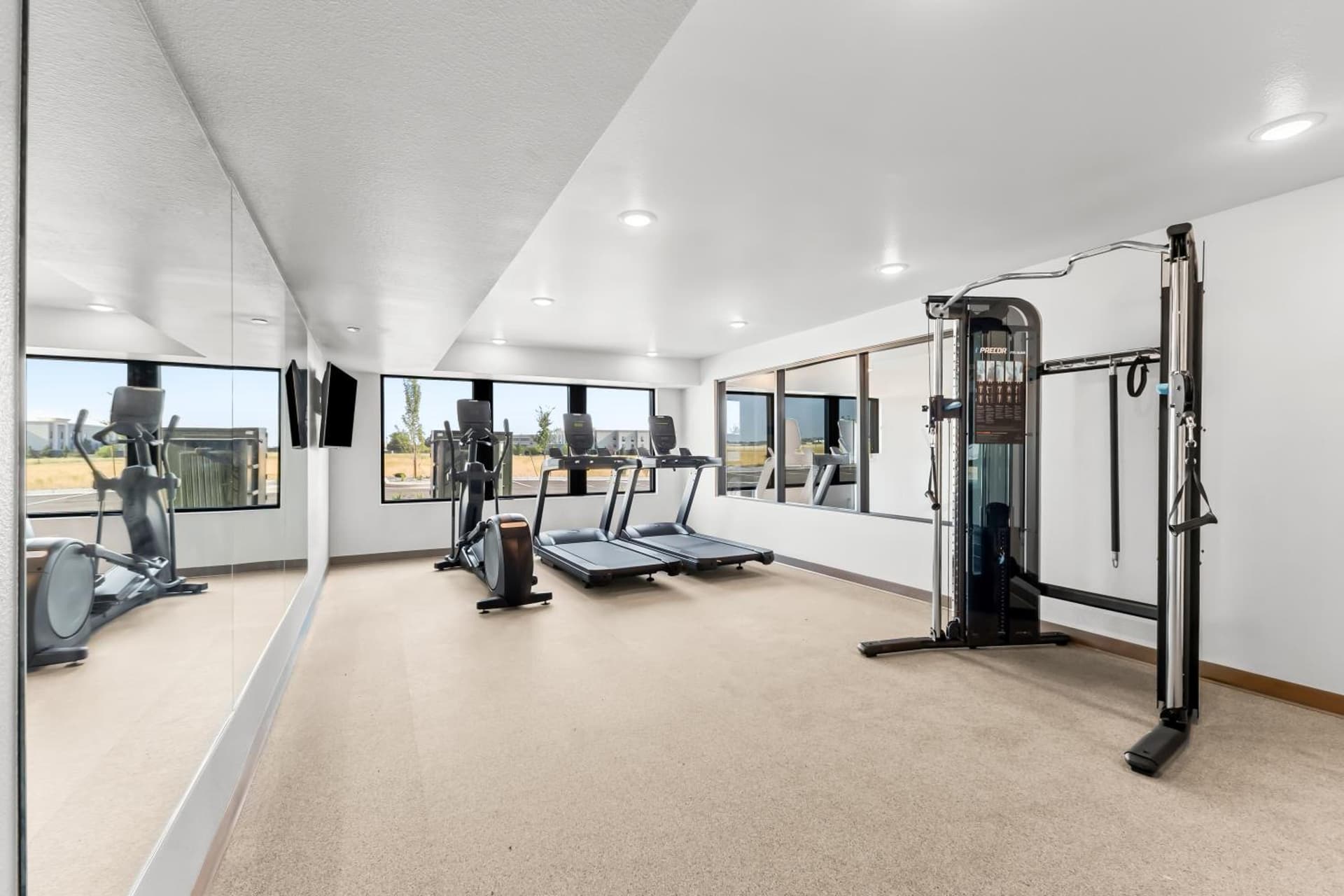 LivAway Suites Salt Lake City- West Jordan interior in West Jordan, UT — gallery photo 2