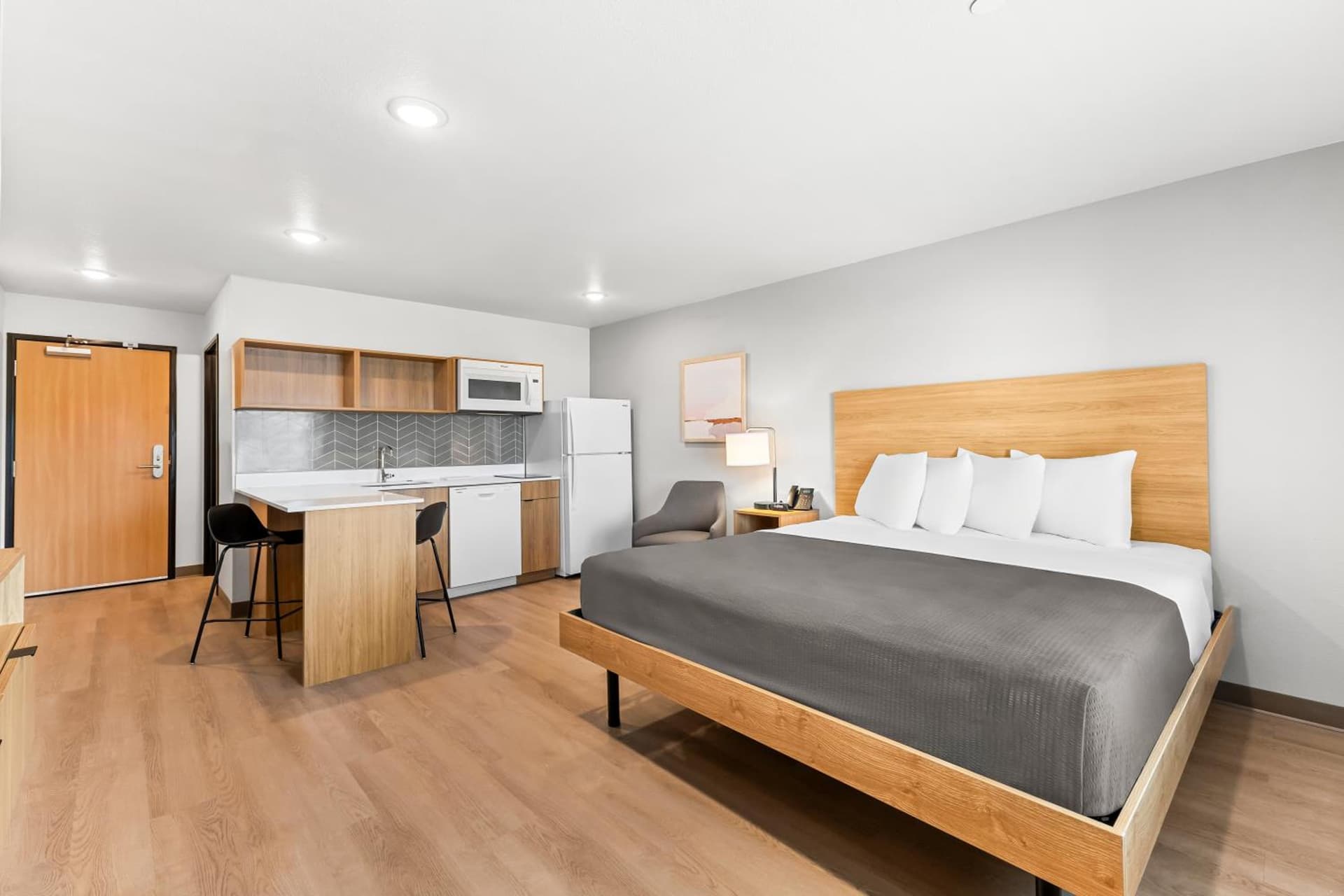 LivAway Suites Salt Lake City- West Jordan gallery photo in West Jordan, UT — image 18