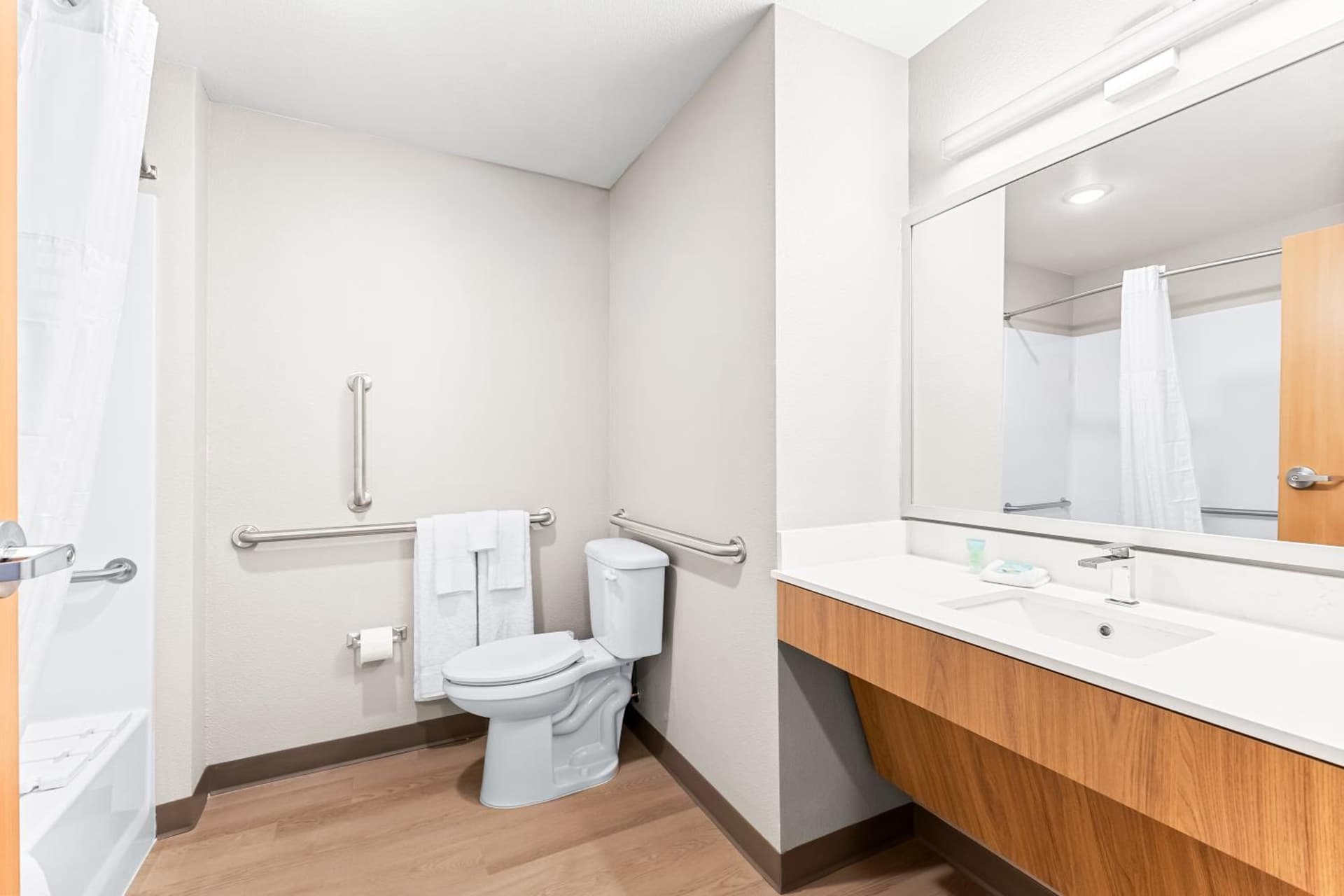 LivAway Suites Salt Lake City- West Jordan gallery photo in West Jordan, UT — image 28
