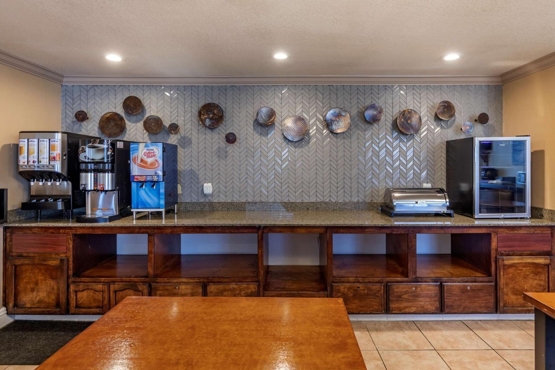 Best Western Plus John Jay Inn & Suites gallery photo in Palmdale, CA — image 24