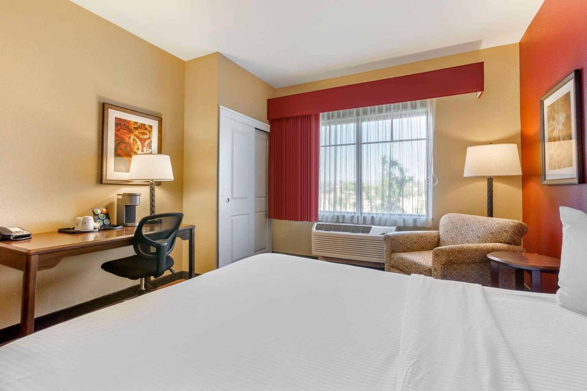 Best Western Plus Chandler Hotel & Suites gallery photo in Chandler, AZ — image 21