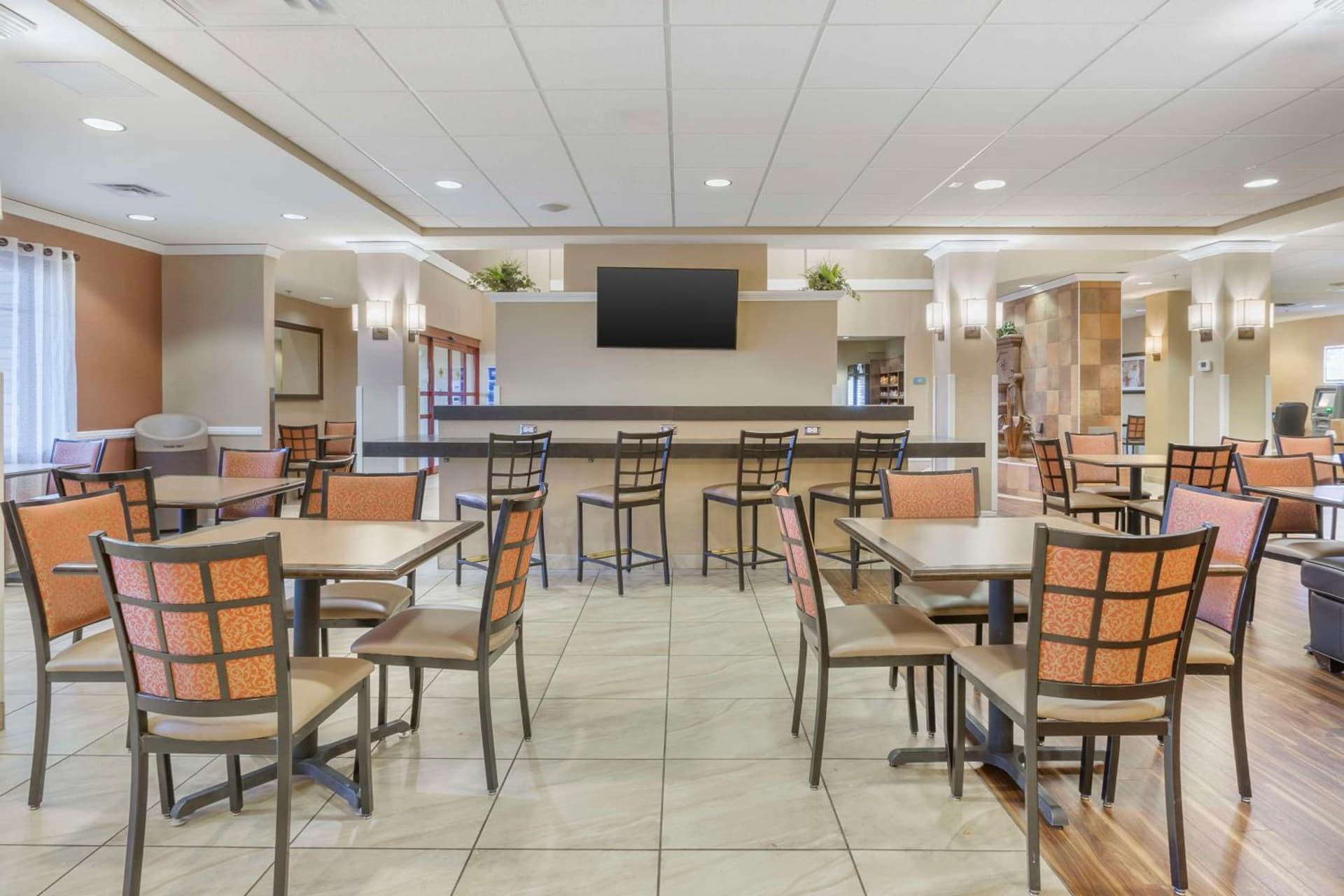 Best Western Plus Chandler Hotel & Suites gallery photo in Chandler, AZ — image 20