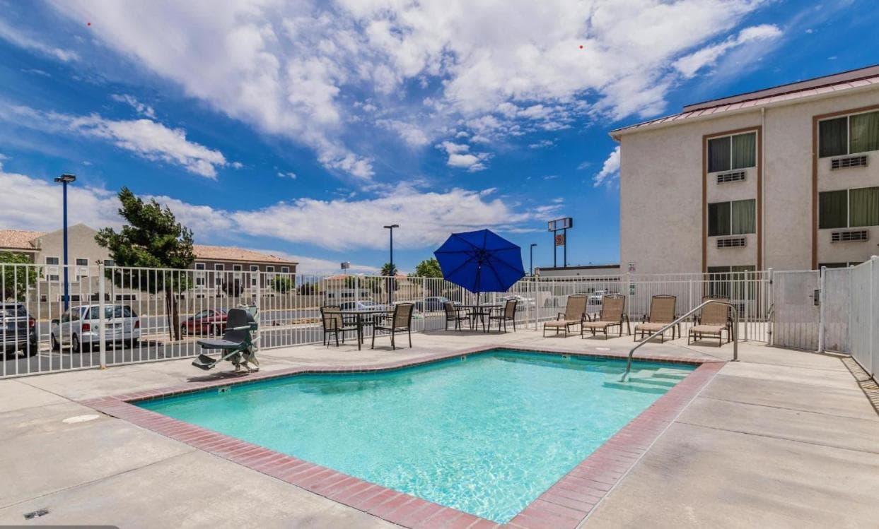 Studio 6 Suites Hesperia CA West Main Street I 15 property views in Hesperia, CA — gallery photo 3