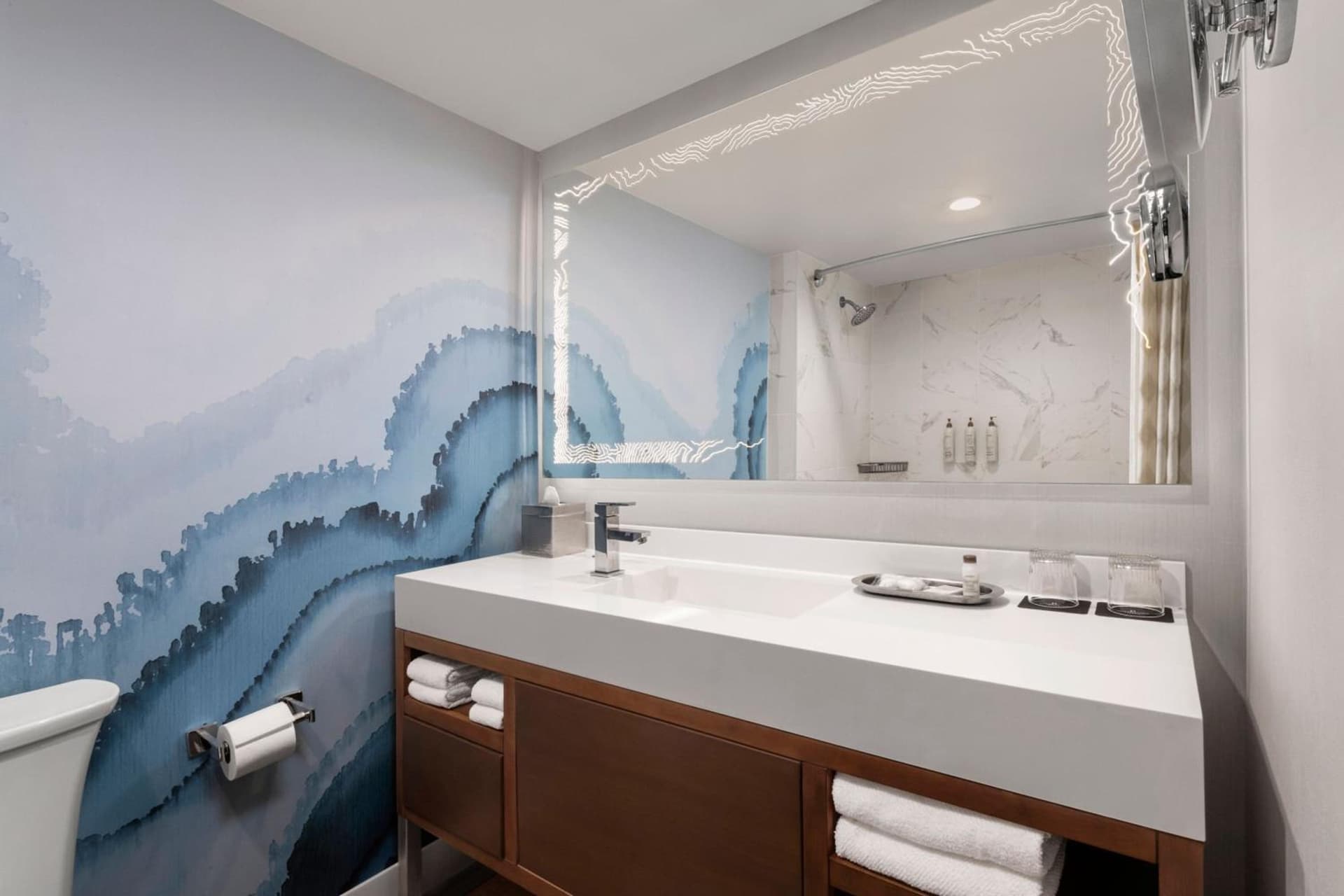 Renaissance Newport Beach Hotel gallery photo in Newport Beach, CA — image 65
