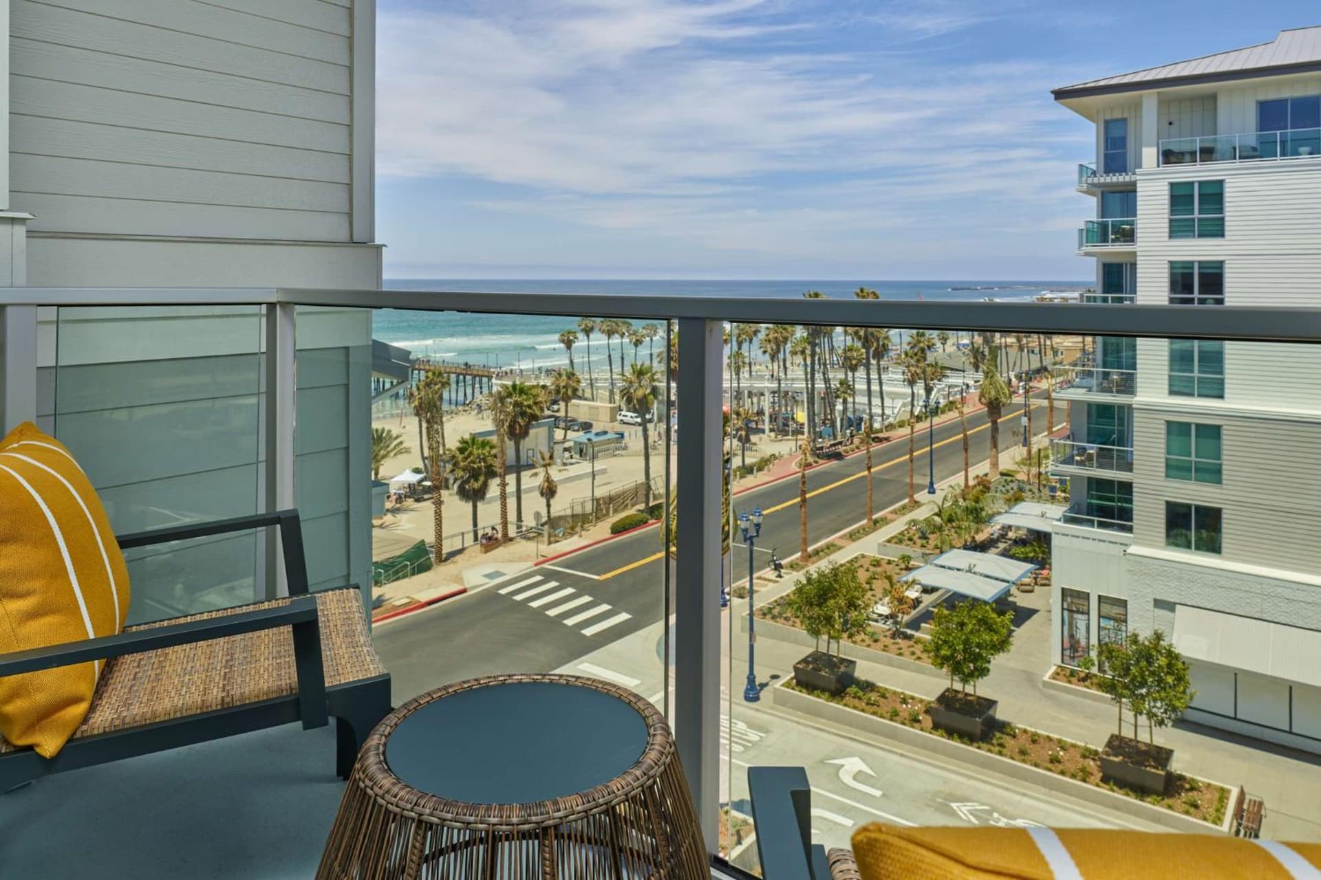 The Seabird Ocean Resort & Spa, Part of Destination Hotel by Hyatt gallery photo in Oceanside, CA — image 19
