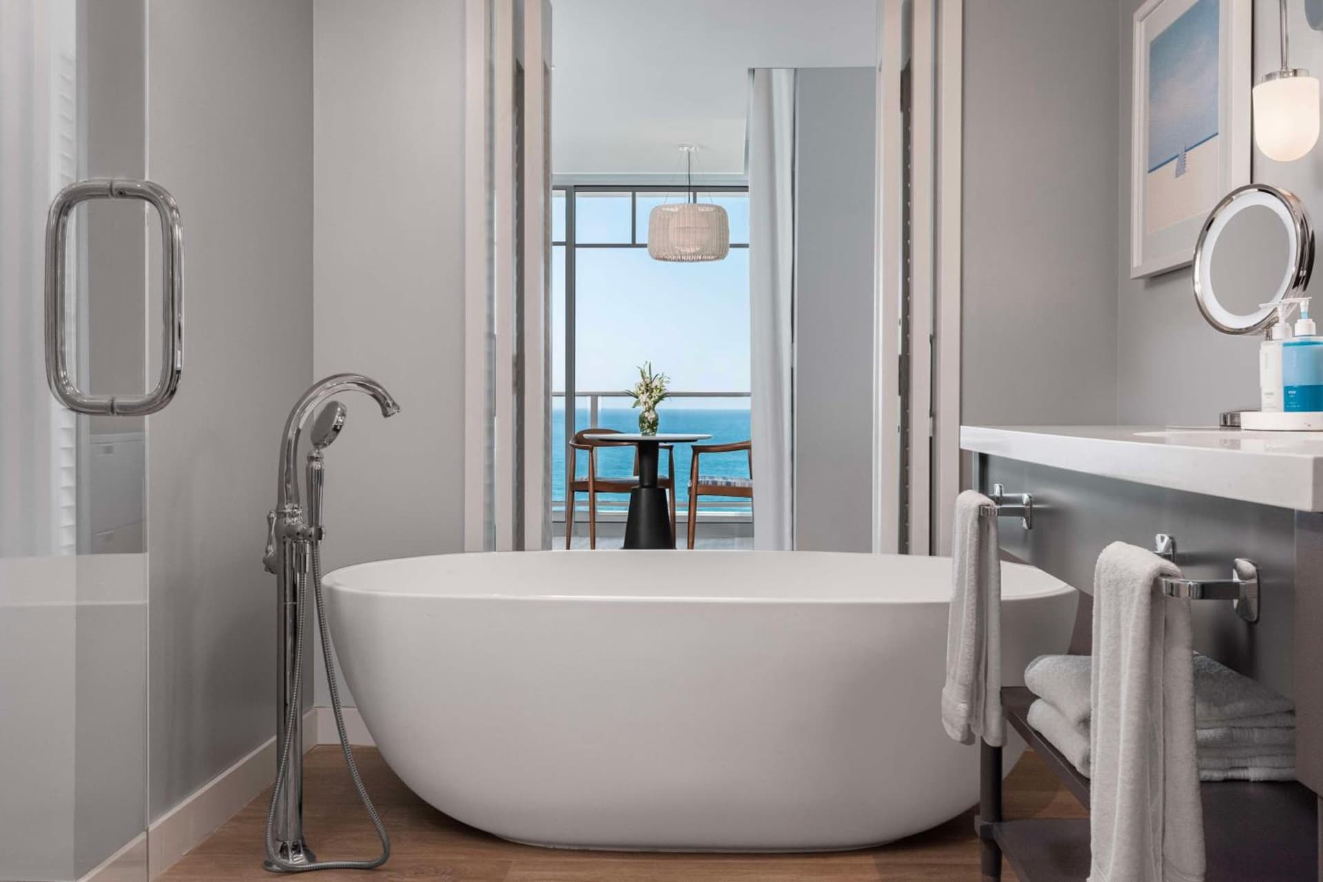 The Seabird Ocean Resort & Spa, Part of Destination Hotel by Hyatt property views in Oceanside, CA — gallery photo 3