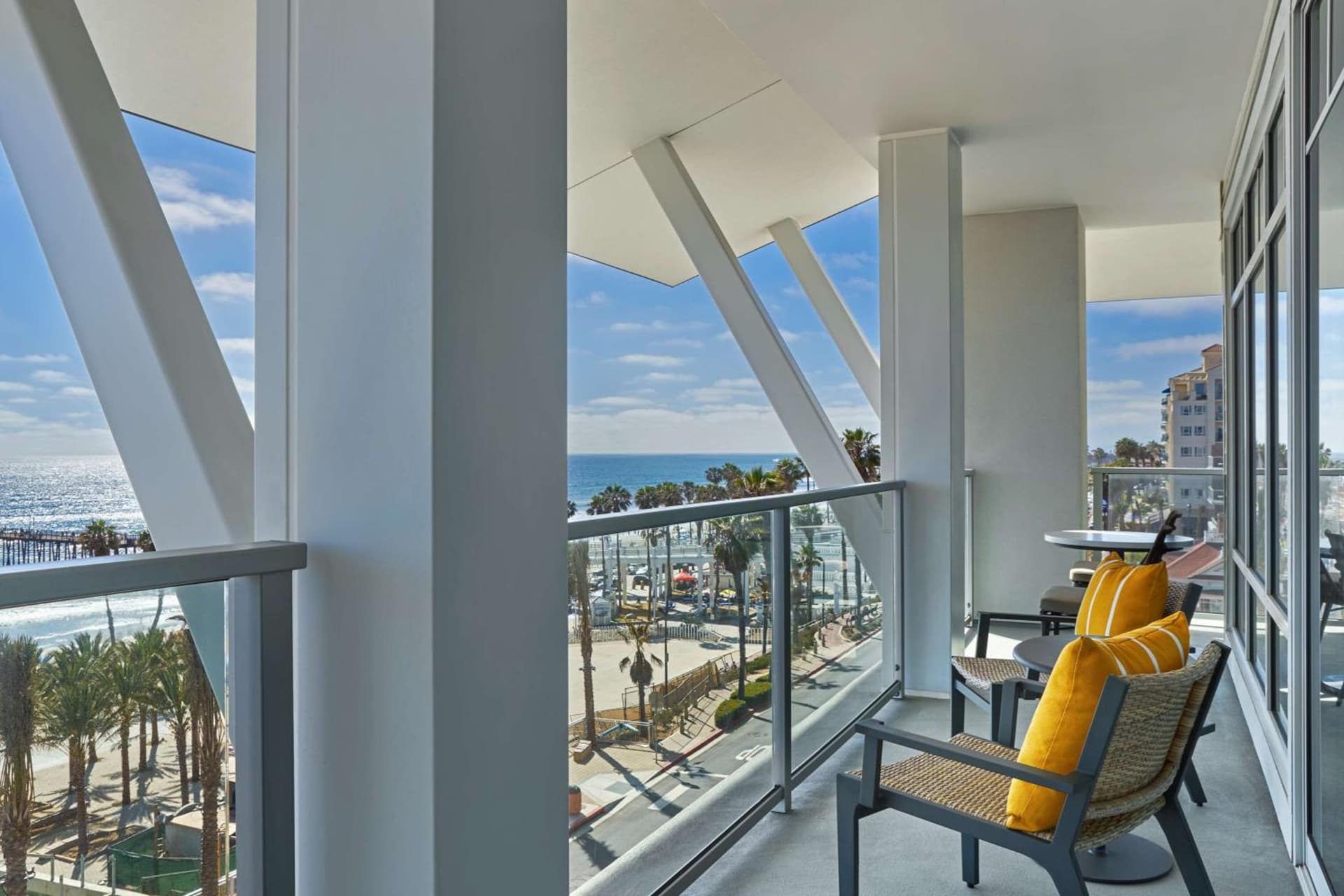 The Seabird Ocean Resort & Spa, Part of Destination Hotel by Hyatt gallery photo in Oceanside, CA — image 110