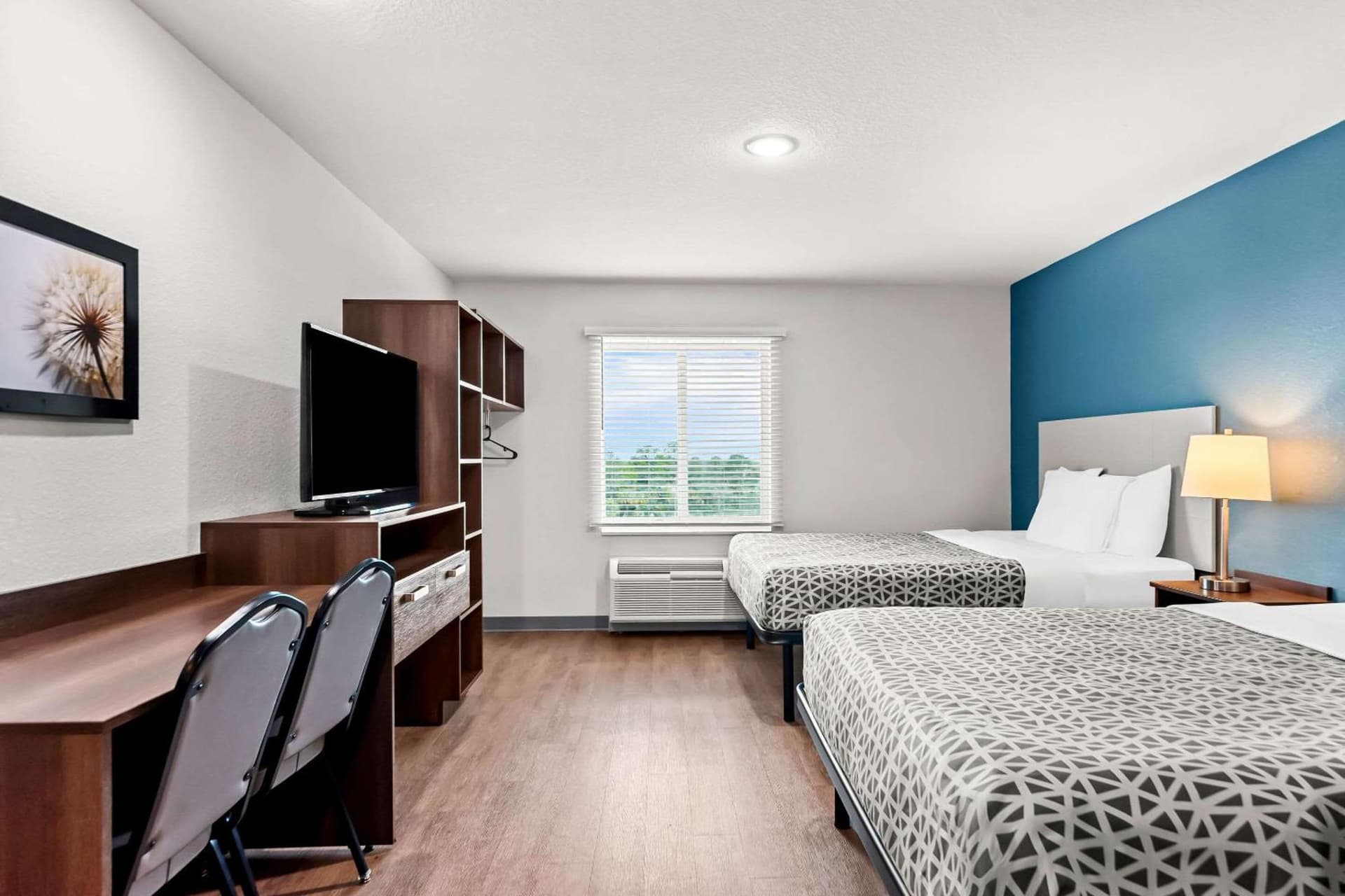 WoodSpring Suites Hudson Port Richey gallery photo in Hudson, FL — image 17