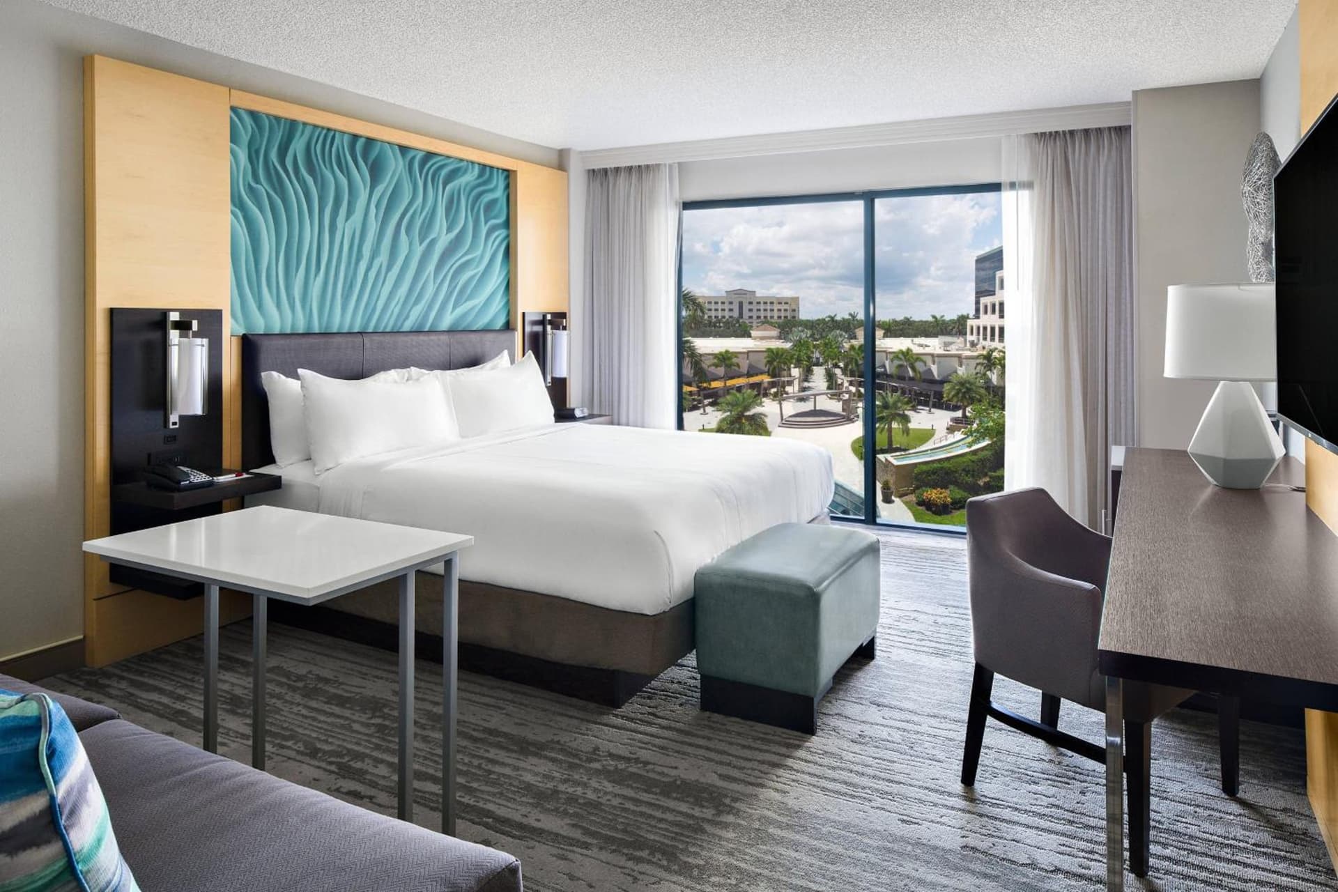 Boca Raton Marriott at Boca Center gallery photo in Boca Raton, FL — image 17