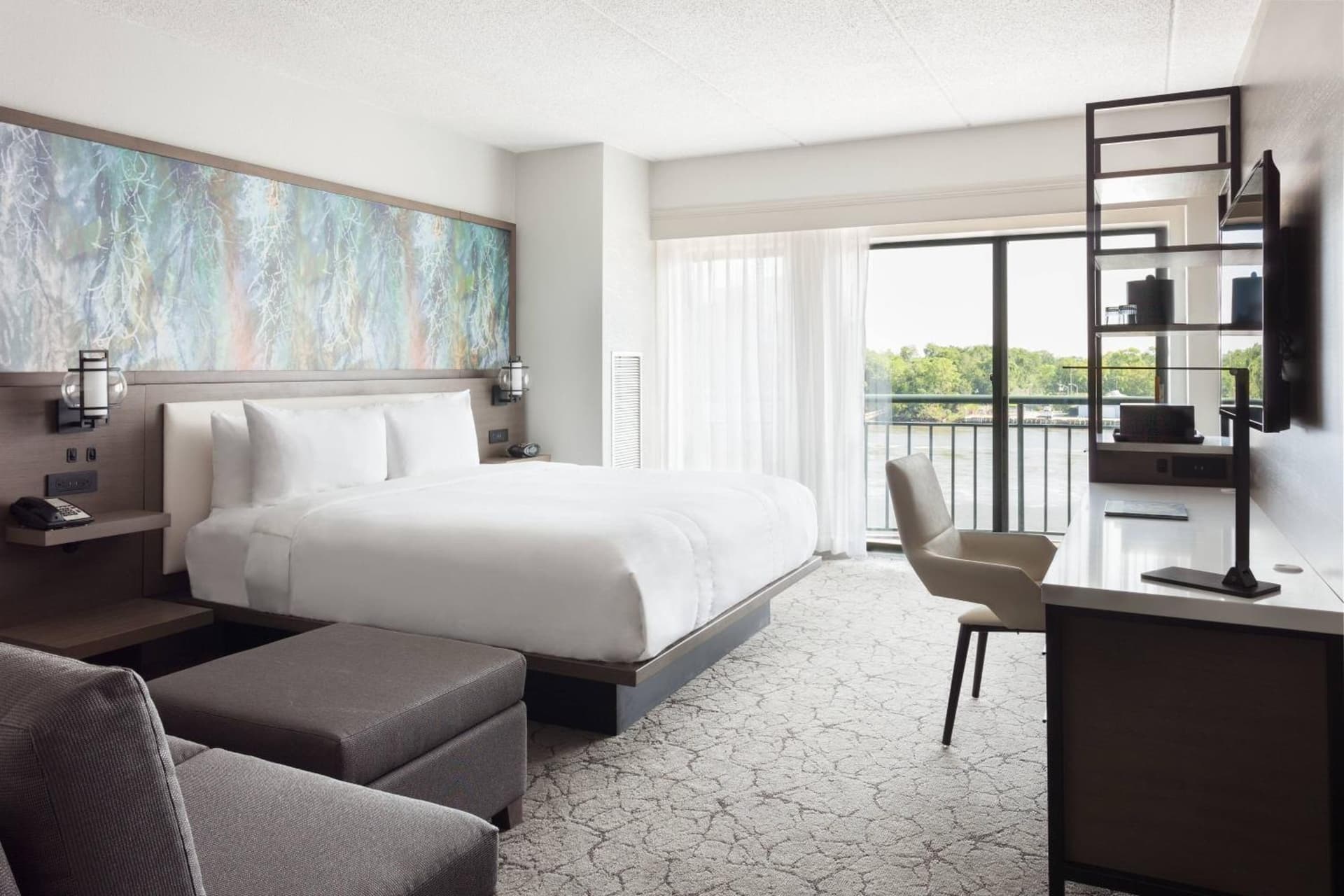 Marriott Savannah Riverfront gallery photo in Savannah, GA — image 13