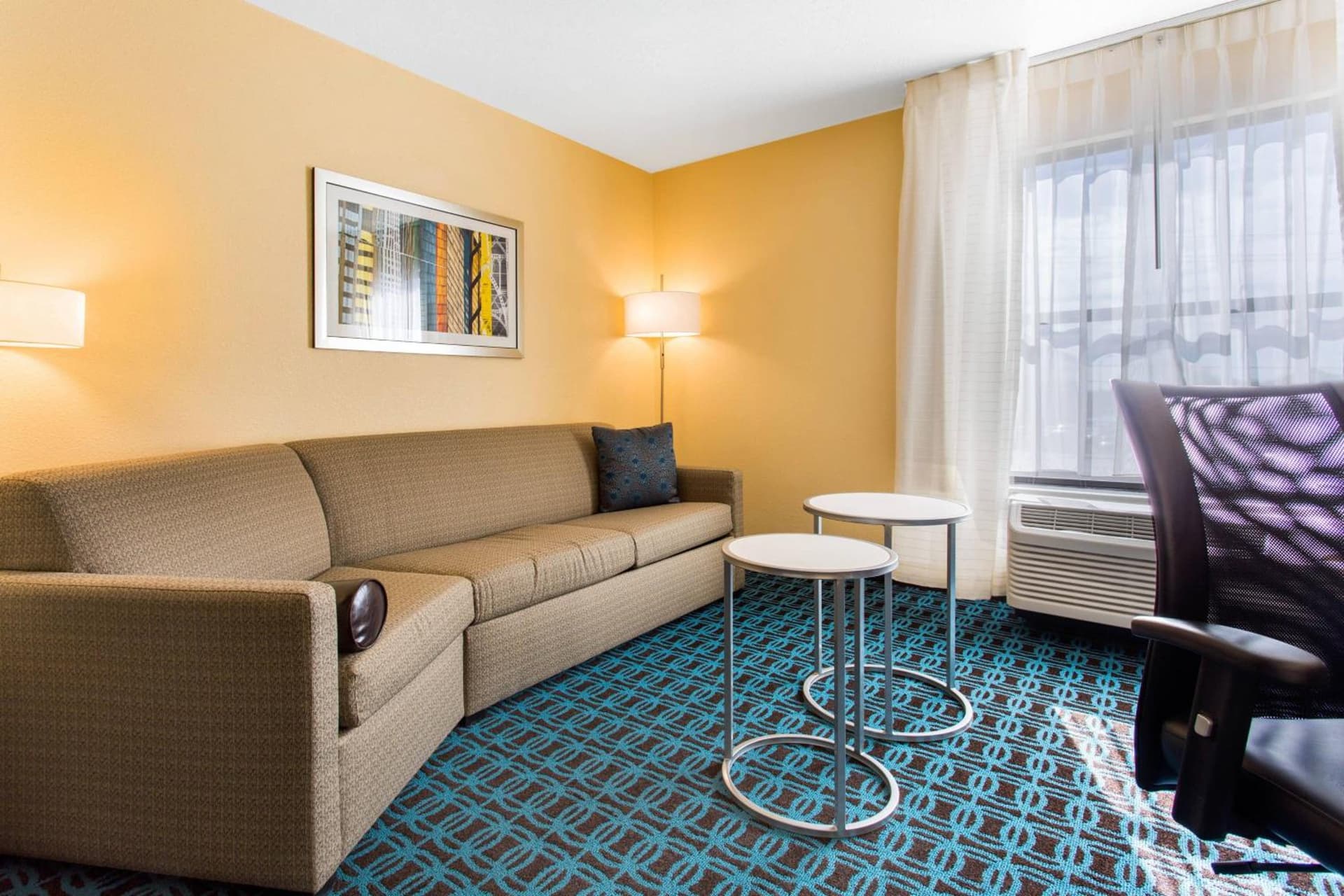 Fairfield Inn & Suites by Marriott Santa Fe property views in Santa Fe, NM — gallery photo 3
