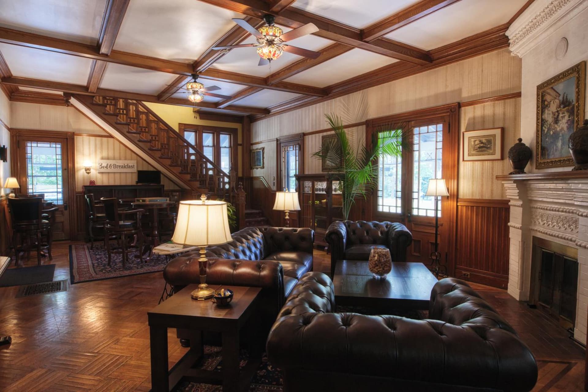 Rockwell Falls Inn and Wine Bar interior in Lake Luzerne — gallery photo 2