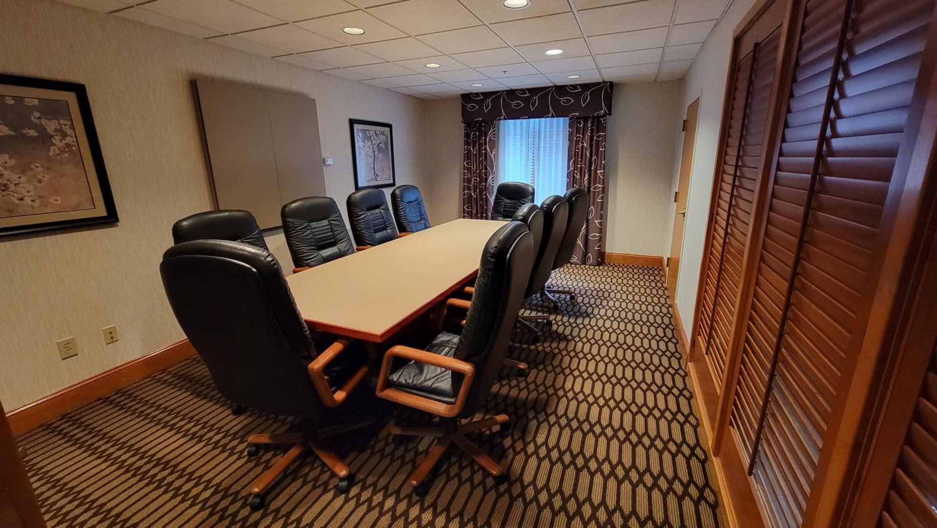 Holiday Inn Express Fayetteville Fort Bragg by IHG gallery photo in Fayetteville, NC — image 25