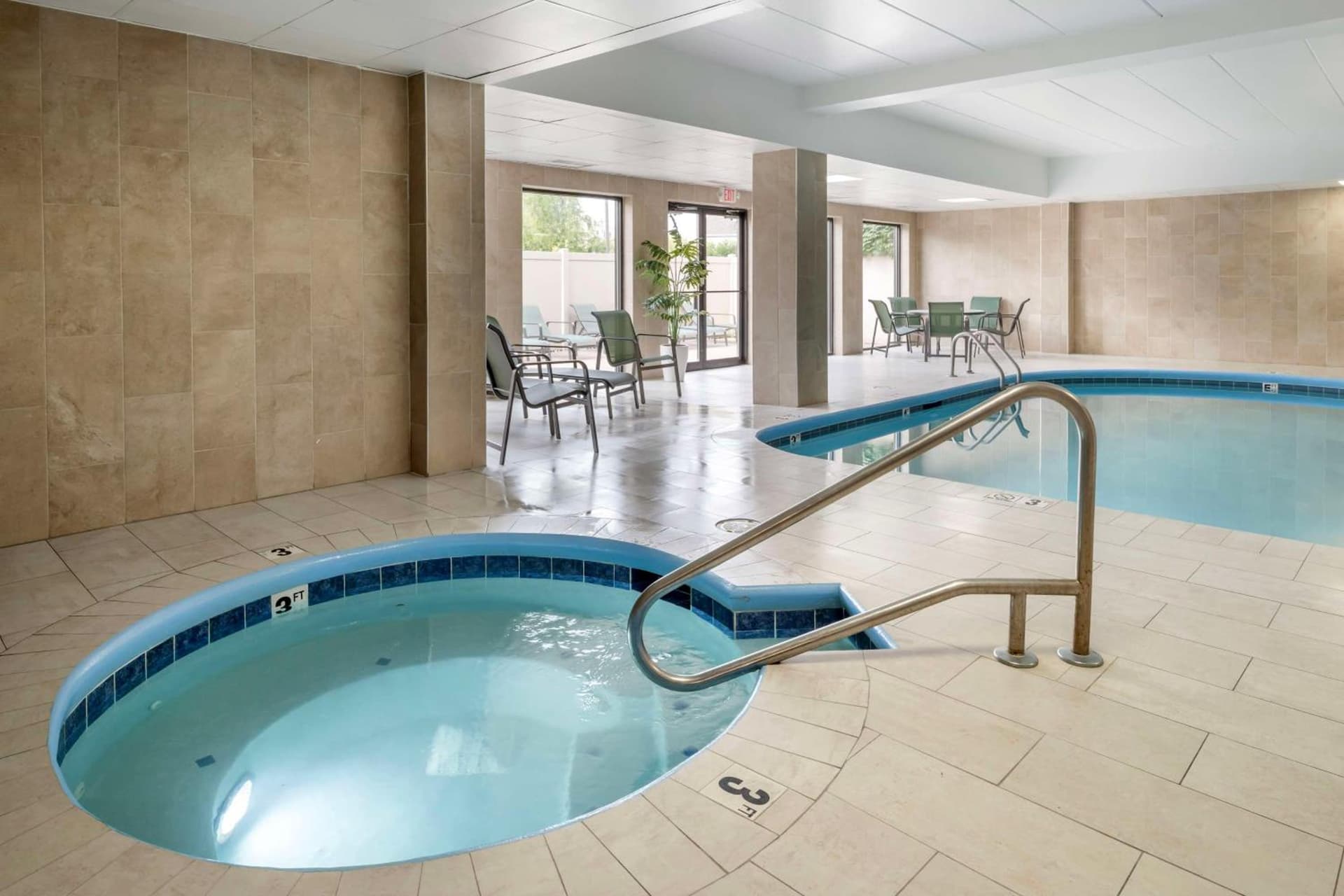 Best Western Mason Inn property views in Mason, OH — gallery photo 3