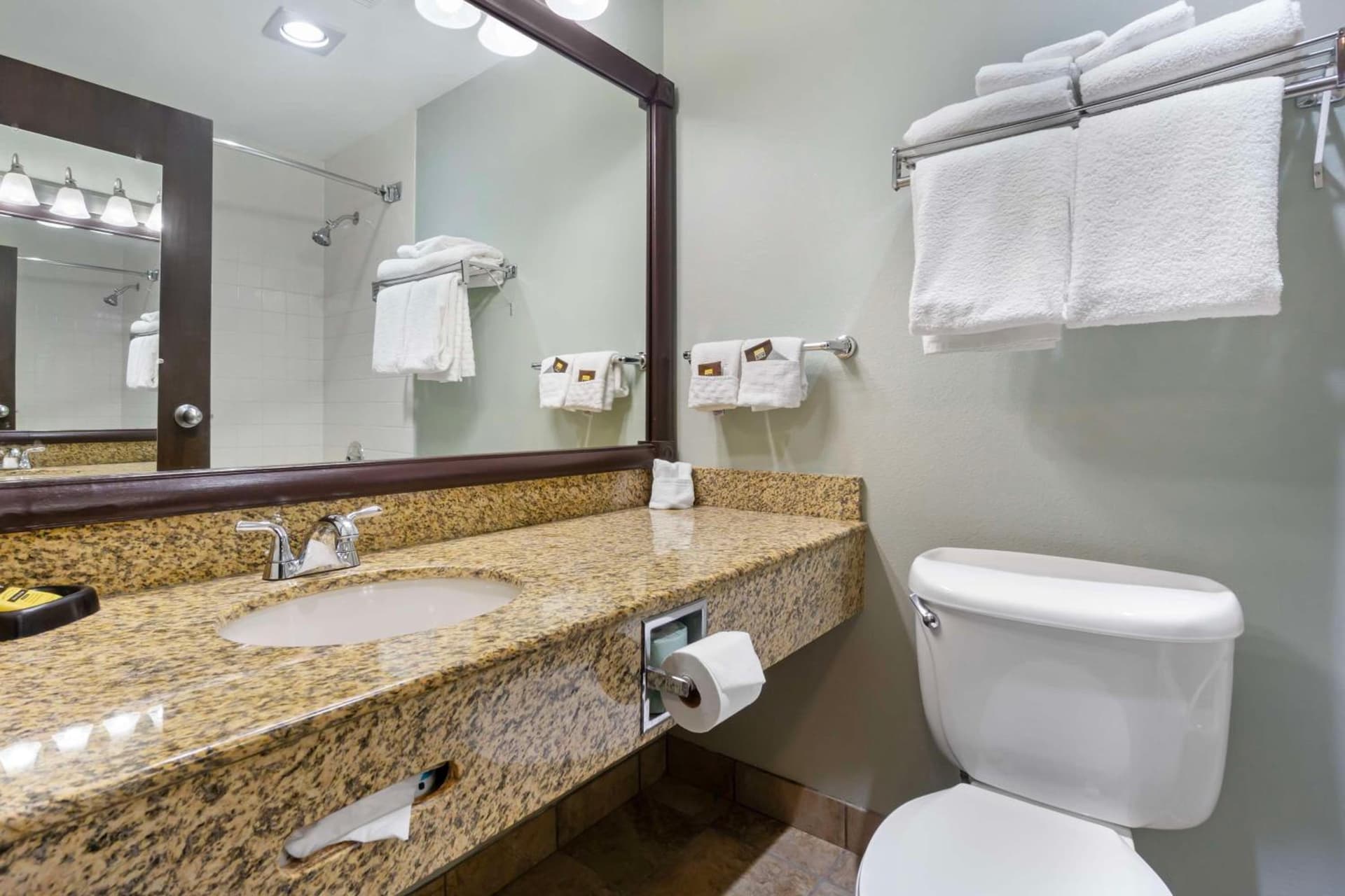 Best Western Plus Ahtanum Inn gallery photo in Yakima, WA — image 50