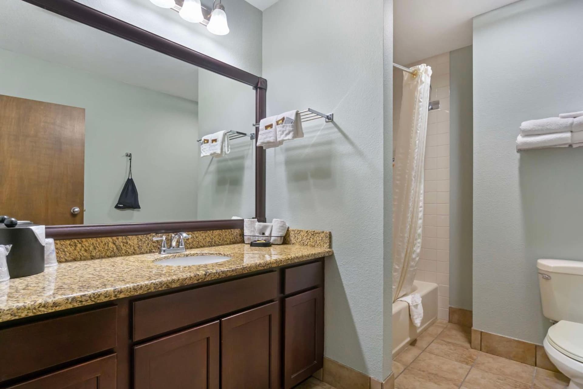 Best Western Plus Ahtanum Inn gallery photo in Yakima, WA — image 44